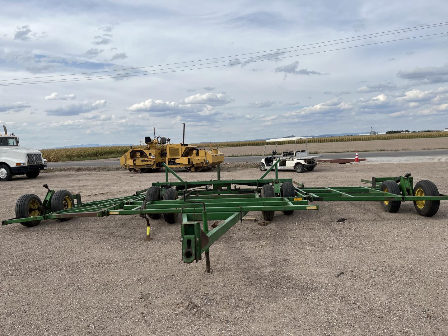 ./imagenes/INVOICE/2019/16846/CULTIVADORA JOHN DEERE 960 (11).JPG